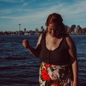 Meet your Posher, Isabella